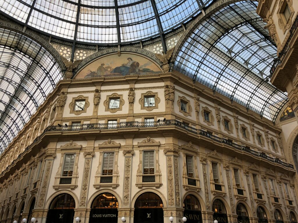 Milan indoor