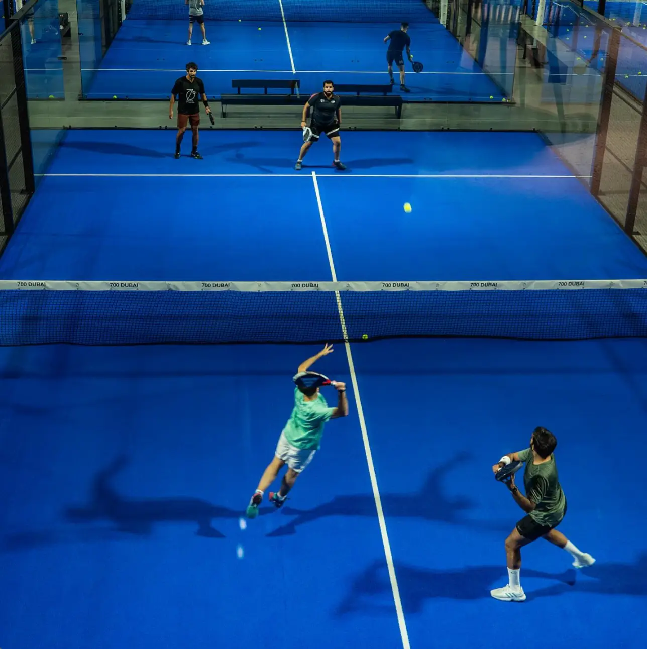 700 dubai padel court