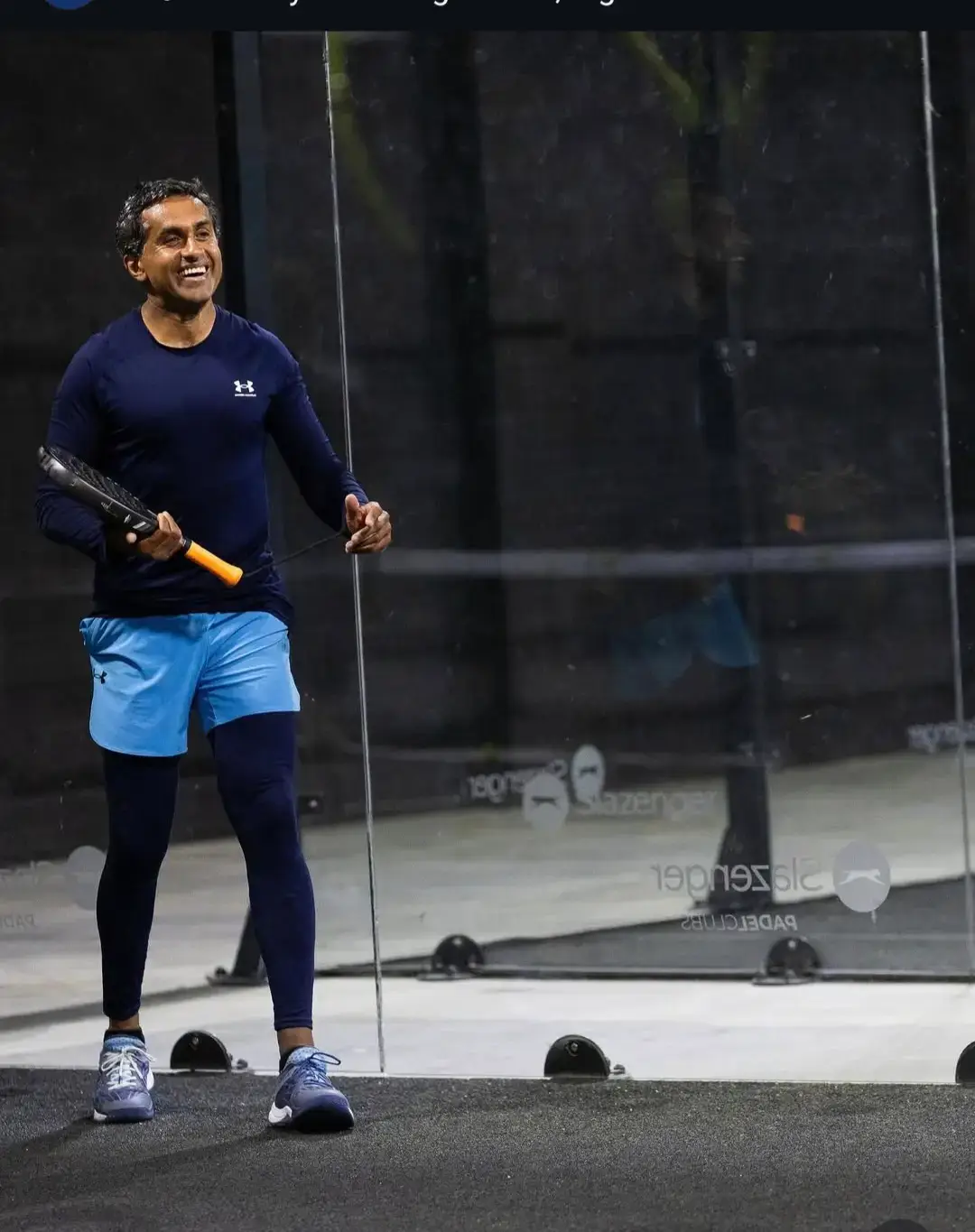 Vejay Pal padel coach on court
