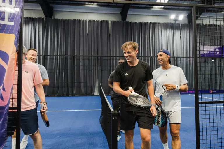 Padel celebrities leaving The Padel Hub court