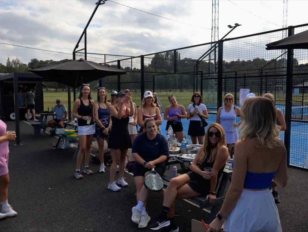 Her Court Padel Club group pic
